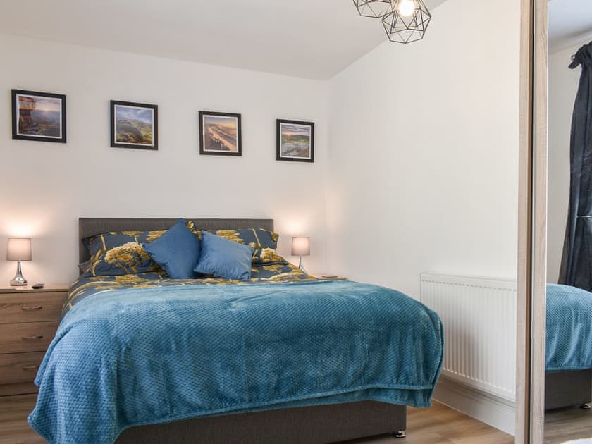 Double bedroom | Derwent Apartment, Glossop
