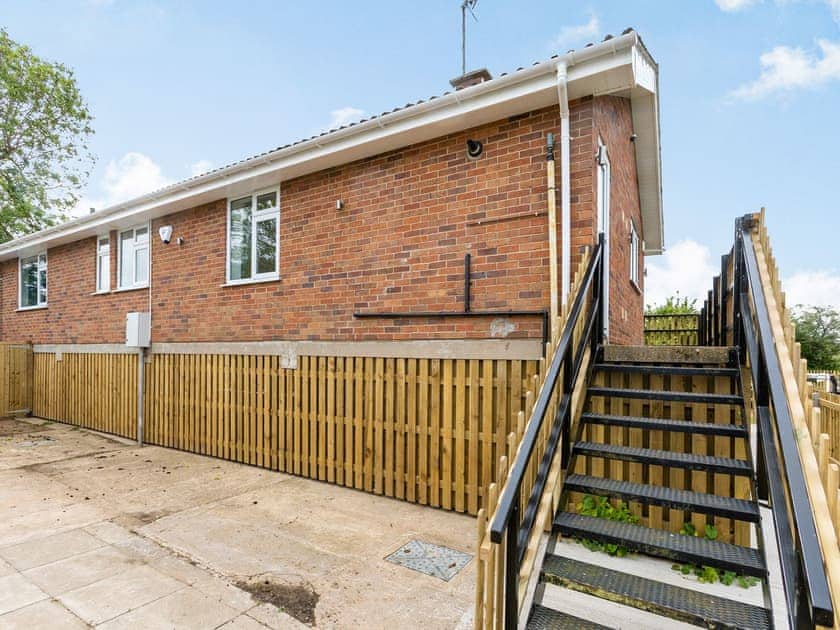 Exterior | Studio - Avon Lock Cottages, Tewkesbury