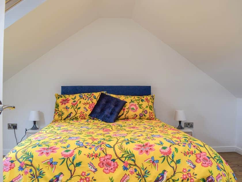 Double bedroom | The Wee White Cottage, Stirling