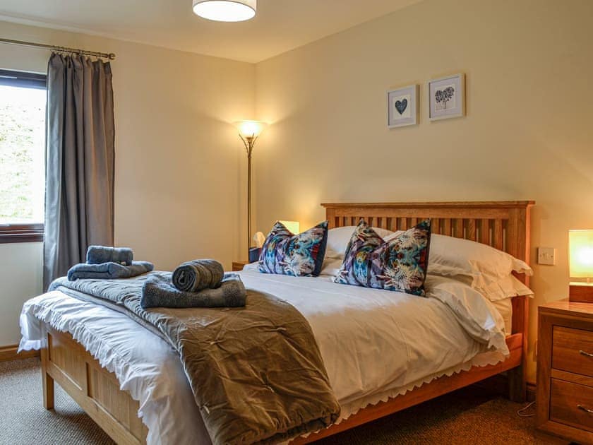 Double bedroom | 15 Glengoulandie Lodge, Glengoulandie, near Aberfeldy