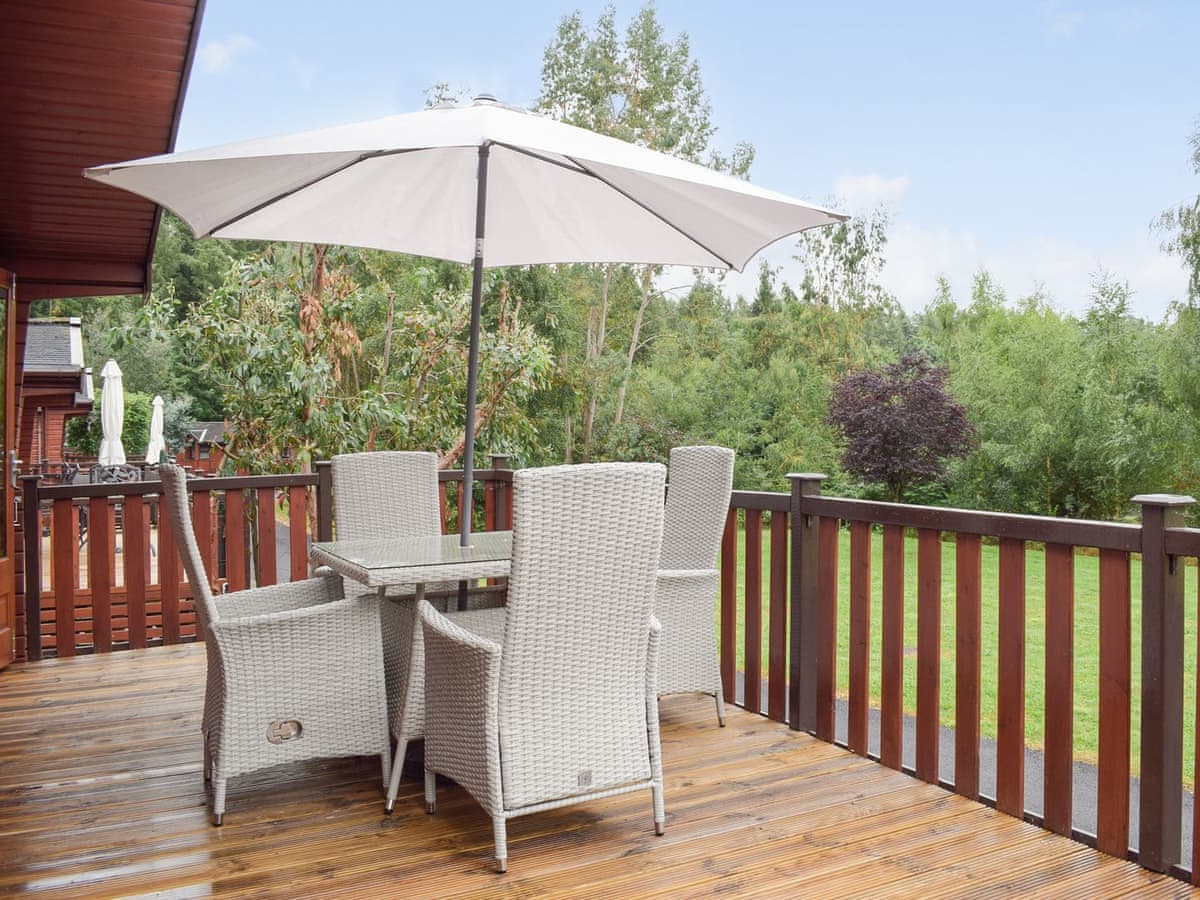Lodge 5 - Holiday lodge in Central England - Image 2