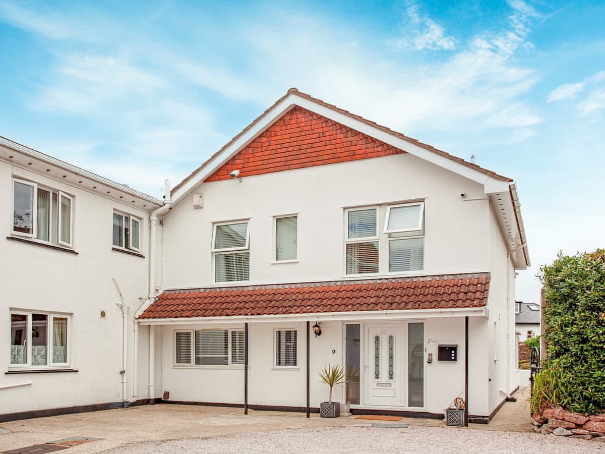 Broadshade Holiday Apartments - Flower Pot House