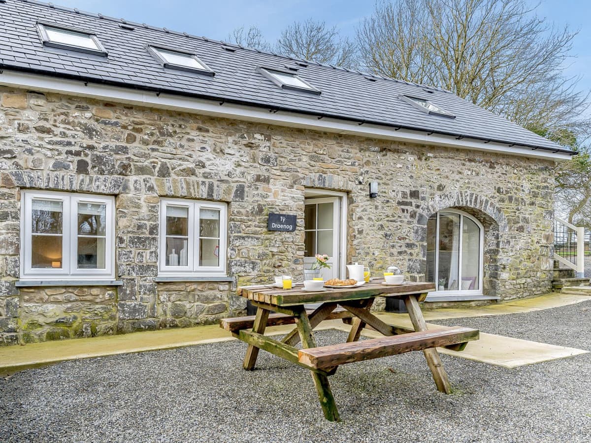 Llwynwermod Cottages - Ty Draenog