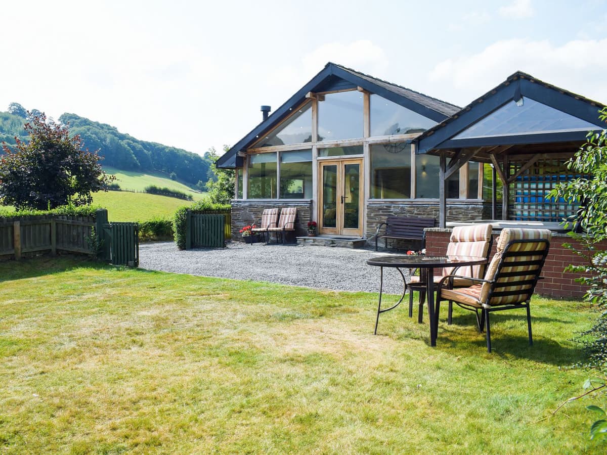 Mill Farm Holiday Cottages - Heyope Cottage