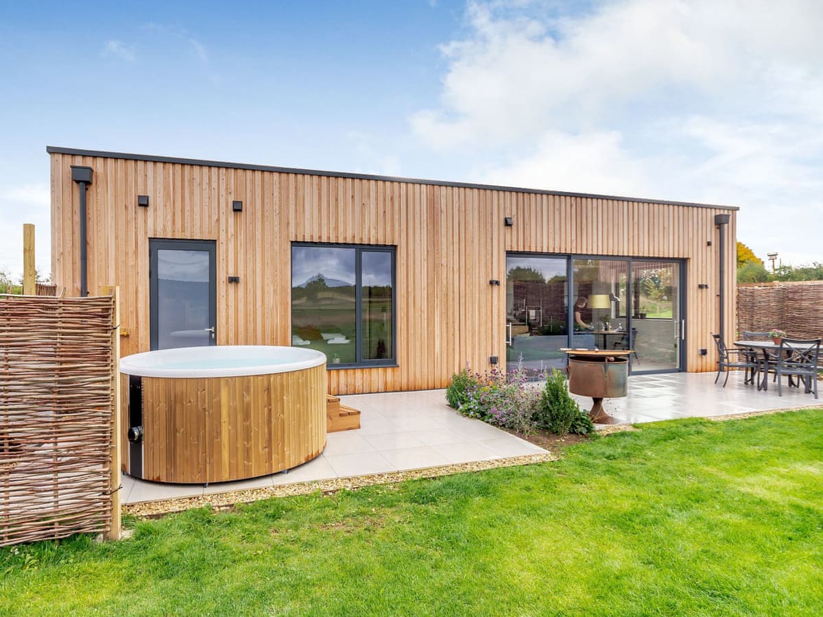 Buttercup Lodge - Holiday lodge in Central England - Image 2