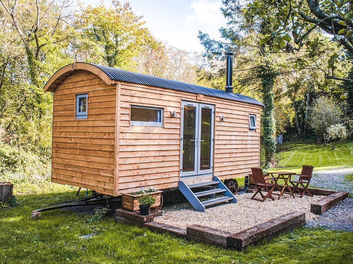 Self-catering cottages in Devizes