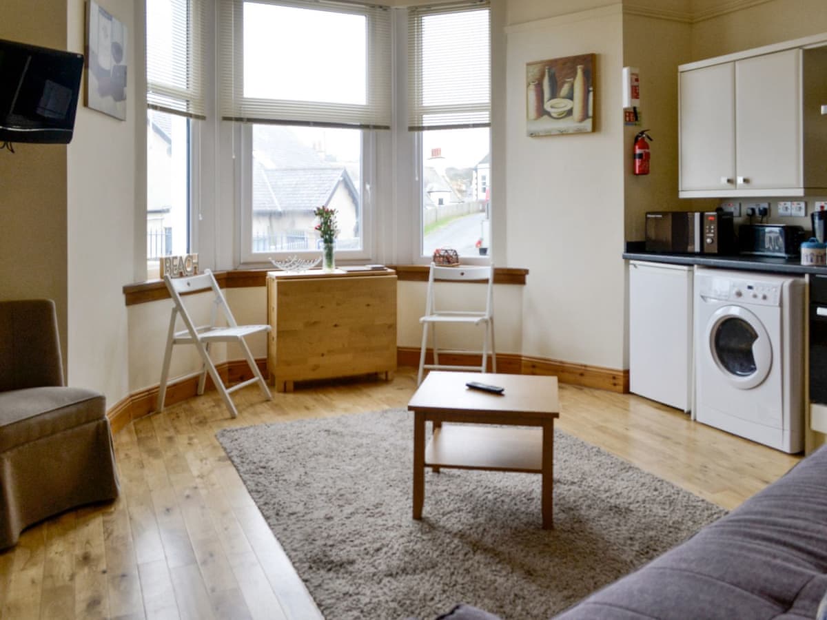 Melvin Lodge Apartments - Dorn Rock View - Holiday Lodge in Southern Scotland - Image 2