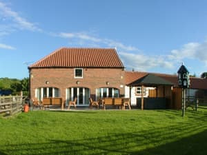 Manor Farm - Honeysuckle Cottage
