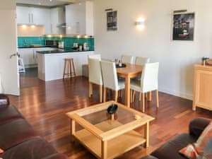 Apartment 8