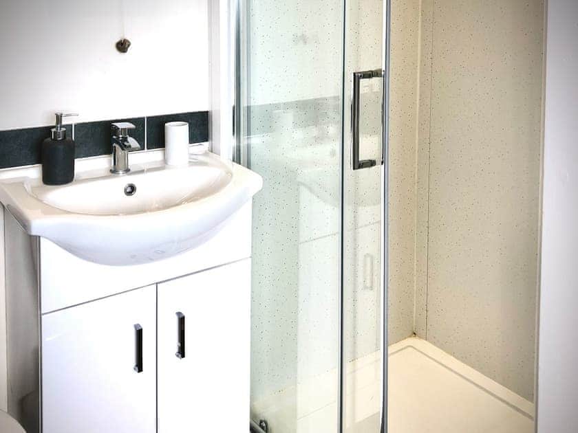 Shower room | Number Five, Filey