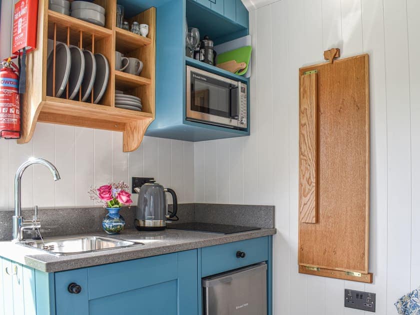 Open plan living space | Kirkstone Shepherd’s hut, Ambleside