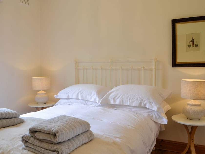 Double bedroom | Milnfield Cottage, Annan