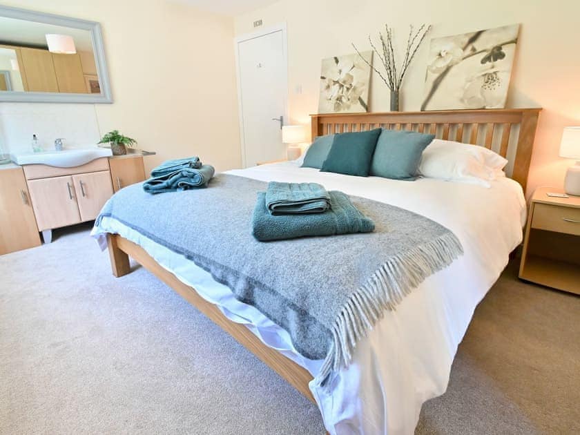 Double bedroom | Taigh An Uillt, Kames, near Tighnabruaich