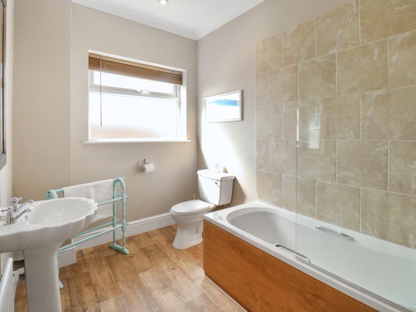 Bathroom | Twenty, Sutton-on-Sea, Mablethorpe