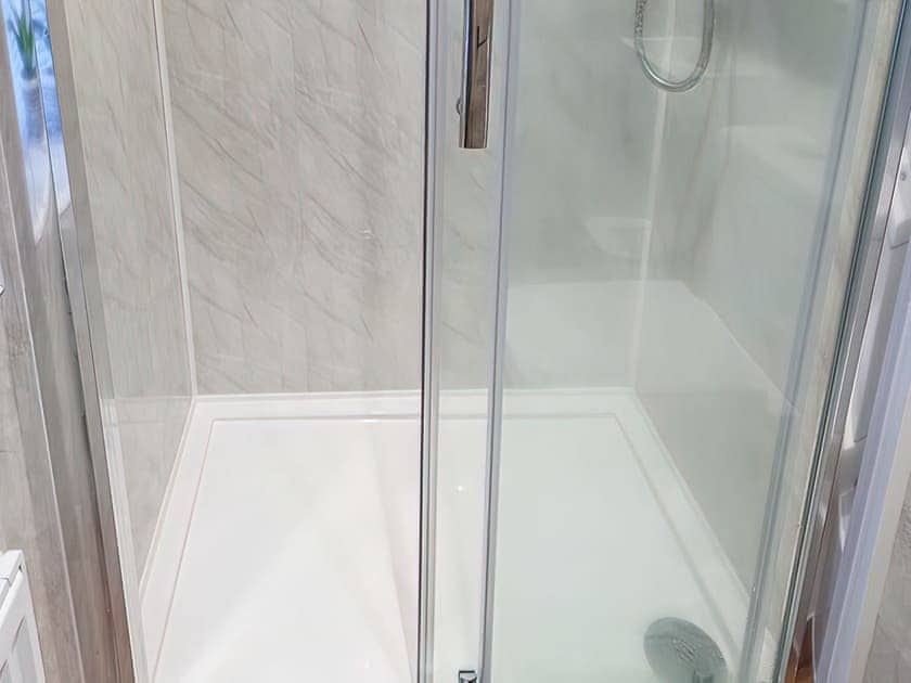 Shower room | 1 Tower Cottage, Portinscale, near Keswick