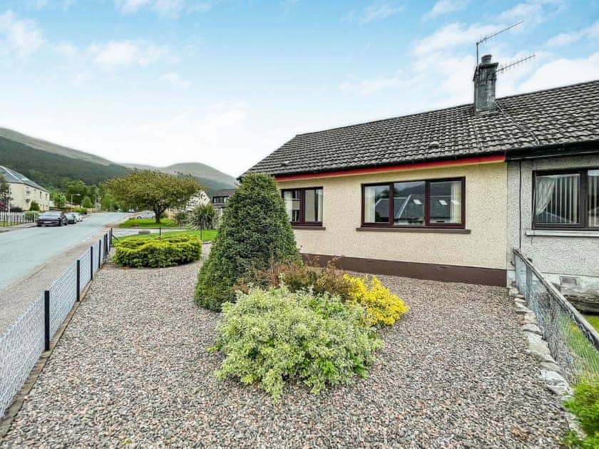 Garden | Laroch Cottage, Ballachulish, near Fort William