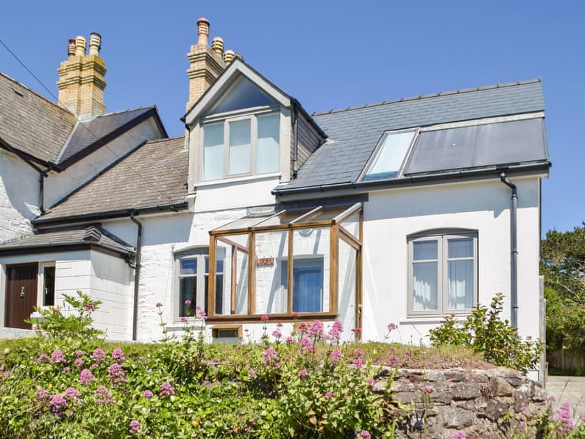 Exterior | Collingwood Cottage, Marloes