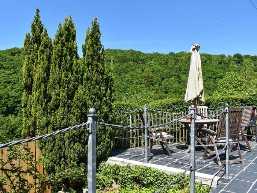 Sitting-out-area | The Old Chapel, Polbrock, Washaway