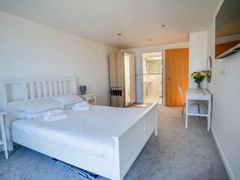 Master bedroom | Penthouse  47 Zinc, Newquay