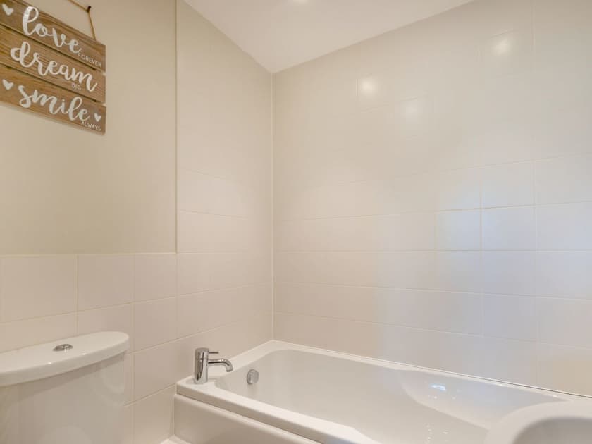 En-suite | Lower Mill EstatePlovers Nest, Somerford Keynes
