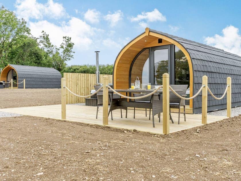 Exterior | Llain Farm- Gwennol - Llain Farm, Llanboidy, near Laugharne