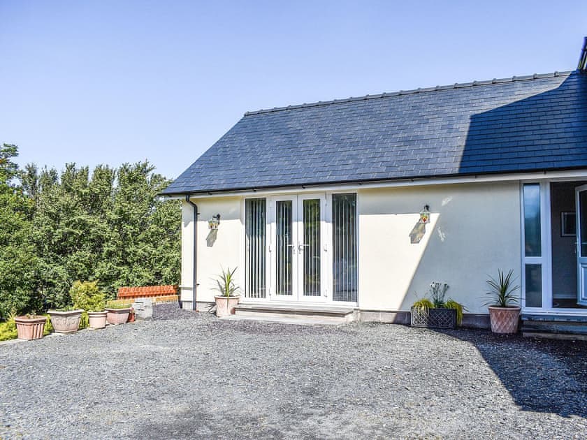 Exterior | Afonig Loyw, Talybont near Barmouth