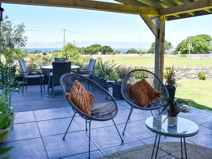 Patio | Afonig Loyw, Talybont near Barmouth