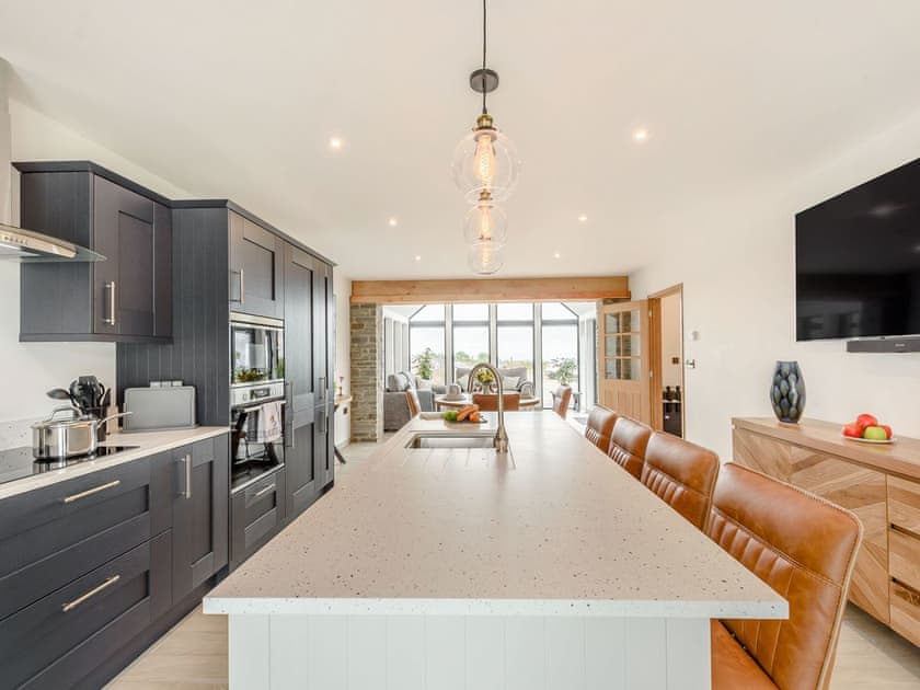 Kitchen | Apple Blossom Cottage - Coastal View Cottages, Ludchurch, near Narberth