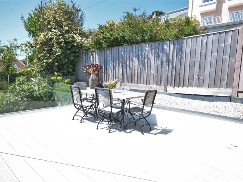 Patio | Fountain House, St Mawes