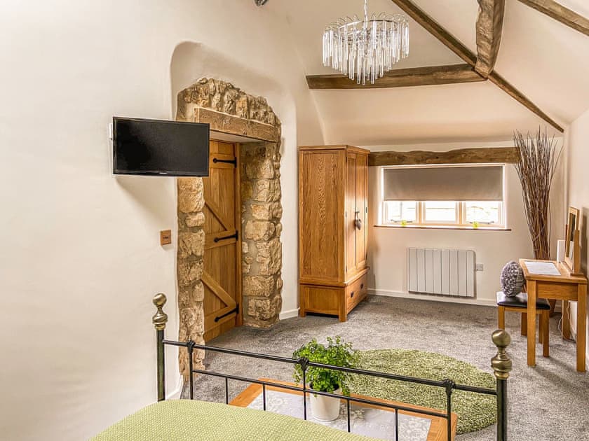 Double bedroom | The Old Dairy Annexe, Donyatt