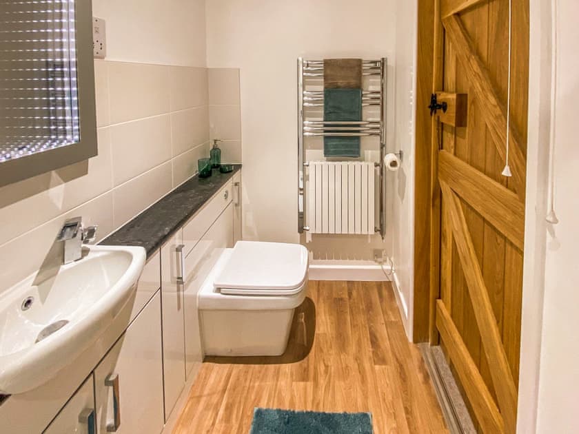 Shower room | The Old Dairy Annexe, Donyatt