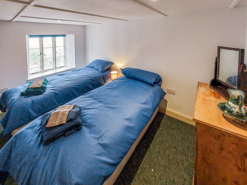 Twin bedroom | Riverside Cottage, Lynton