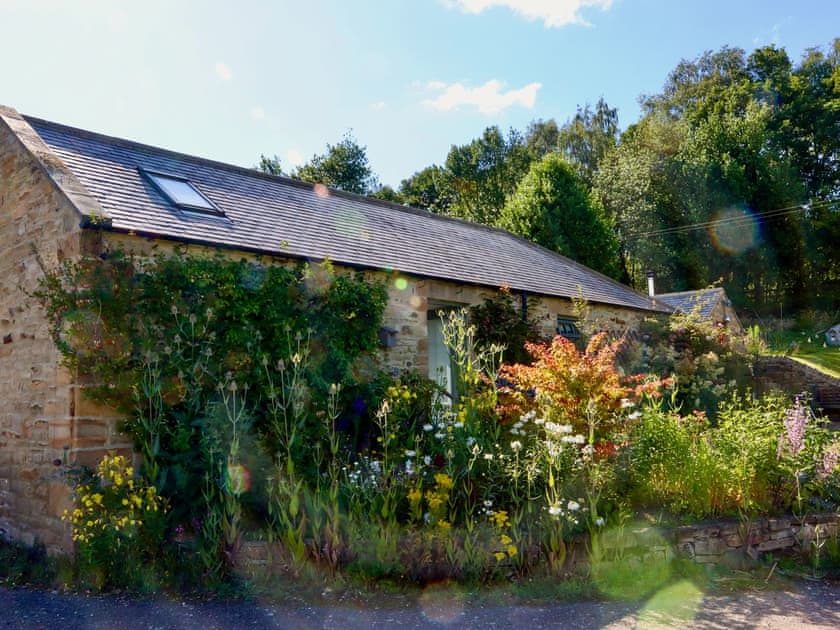 Exterior | Gardeners Cottage - Lockhaugh Farm Cottages & Carriages, Rowlands Gill