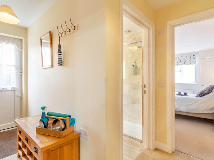 Hallway | Stella’s Retreat, Loddon