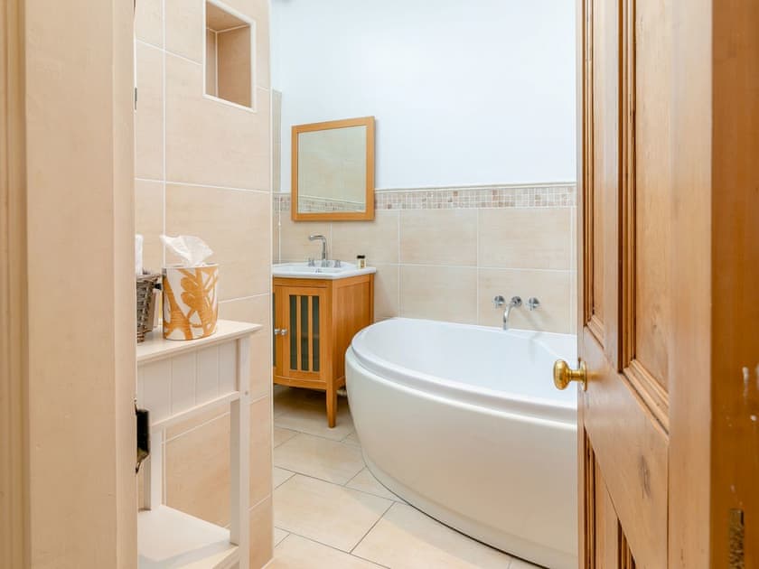 Bathroom | Summer House, Sandilands