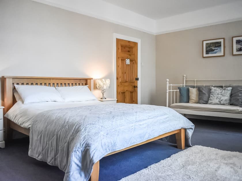 Double bedroom | Saltburn Town House, Saltburn-by-the-Sea