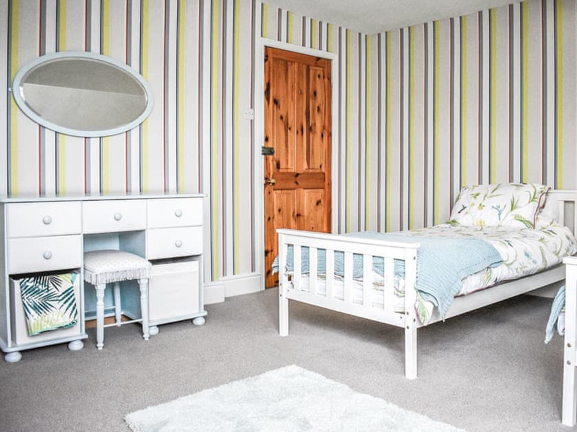 Twin bedroom | Saltburn Town House, Saltburn-by-the-Sea