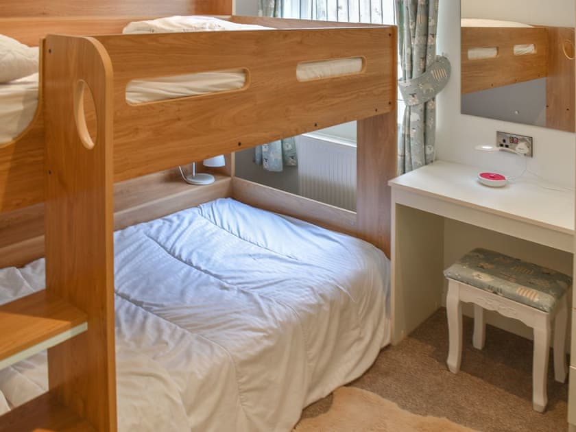 Bunk bedroom | Blackberry Lodge, Laverton, near Ripon
