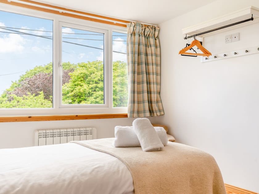 Twin bedroom | Captains Rest, Seahouses