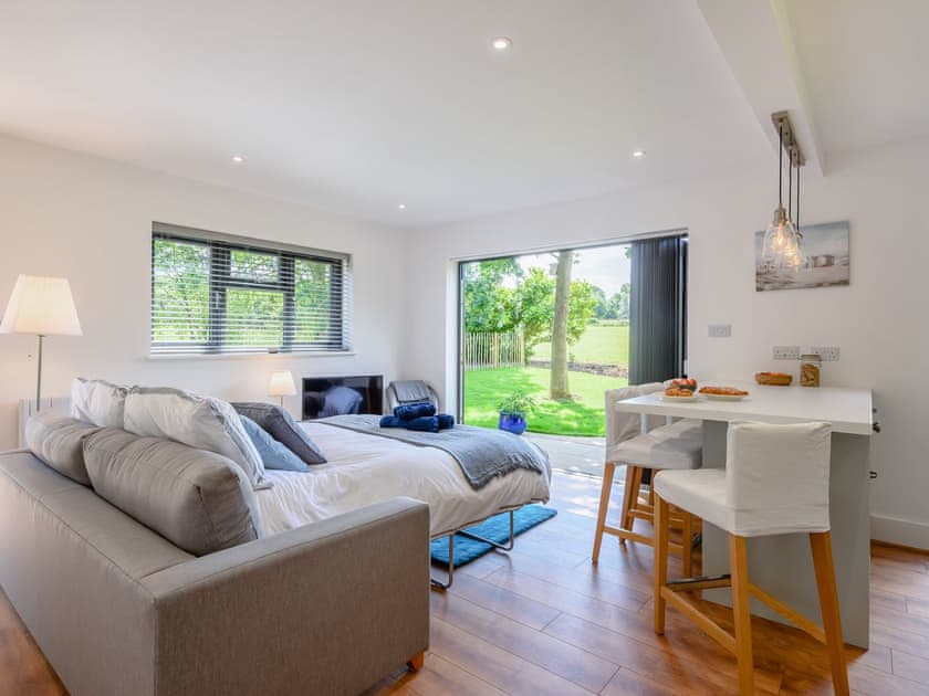 Open plan living space | Willow Cottage, Stonham, near Needham Market