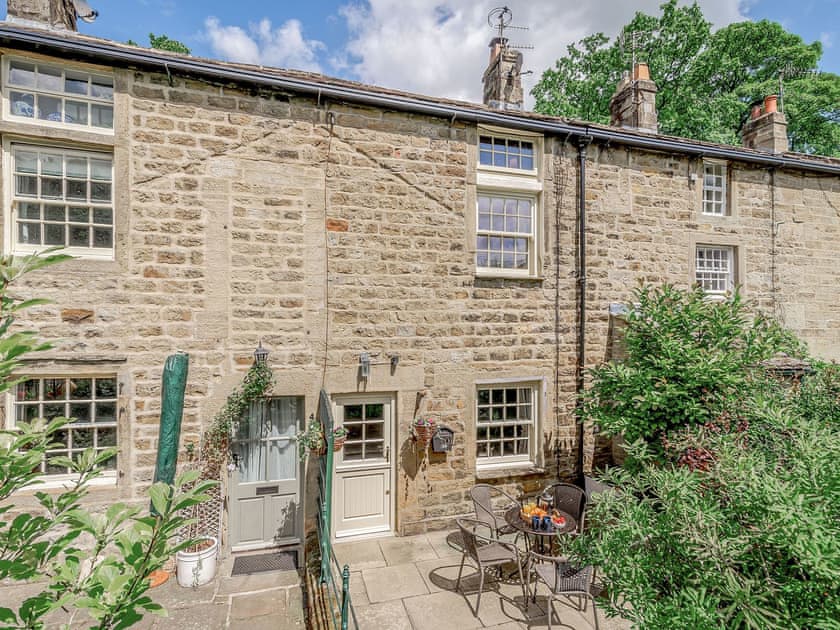 Exterior | Oak Cottage, Bewerley, near Pateley Bridge