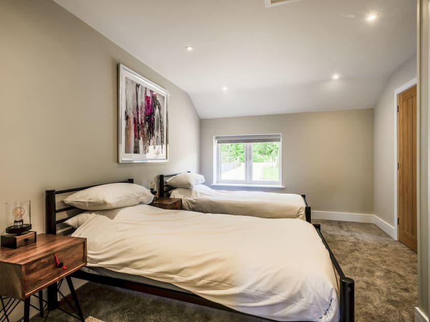 Twin bedroom | The Gallery Barn - Canal View House and The Gallery Barn, Swafield