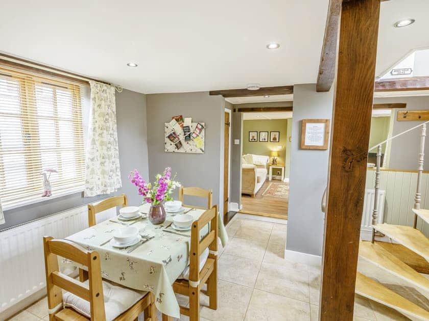 Dining Area | Duck Island Cottage, Ringwood