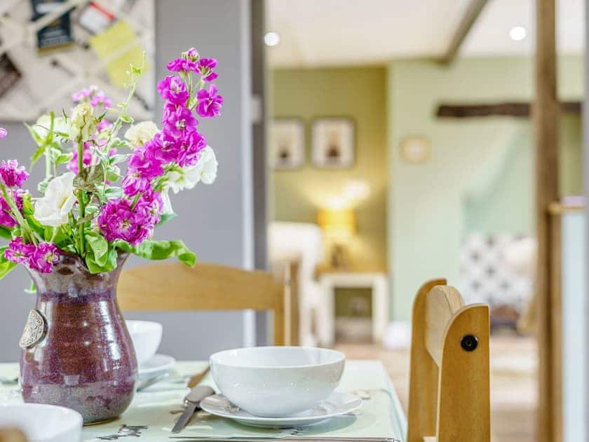Kitchen/diner | Duck Island Cottage, Ringwood