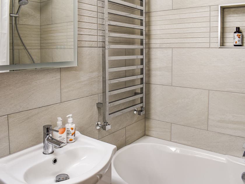 Bathroom | Farthing, Epsom