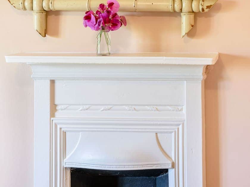 Double bedroom | Limber Wold House, Great Limber