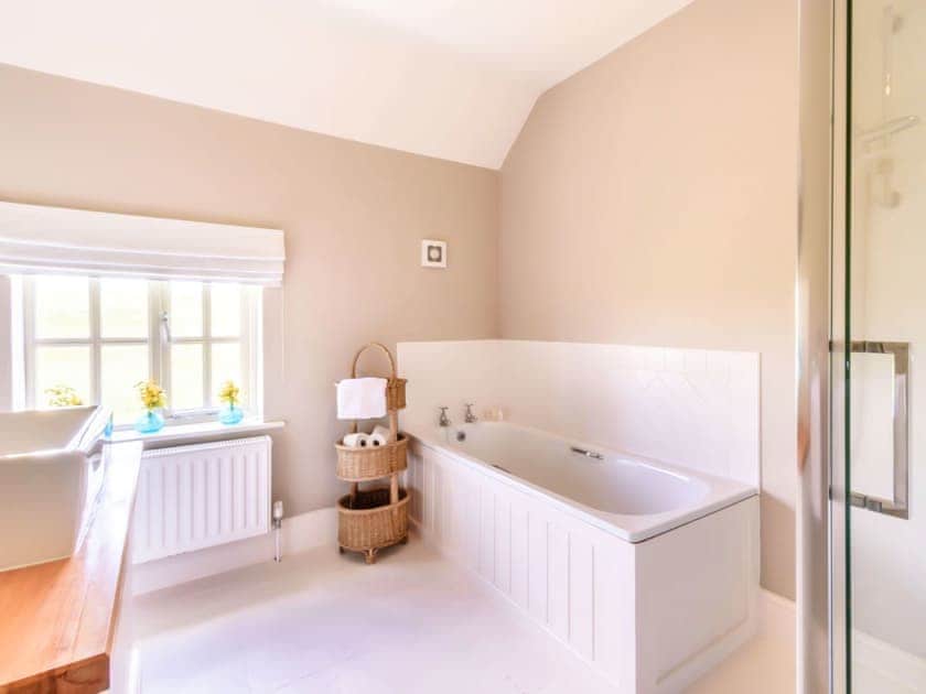 Double bedroom | Limber Wold House, Great Limber
