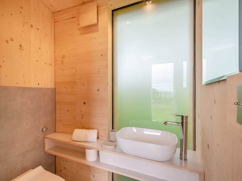 Bathroom | The Curve at Caerlaverock Estate - Caerlaverock Estate, Glencaple, near Dumfries
