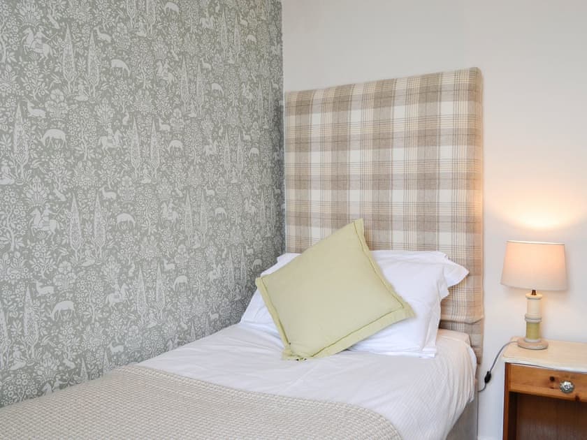 Twin bedroom | Bogrie Country Cottage, Annan, Dumfries