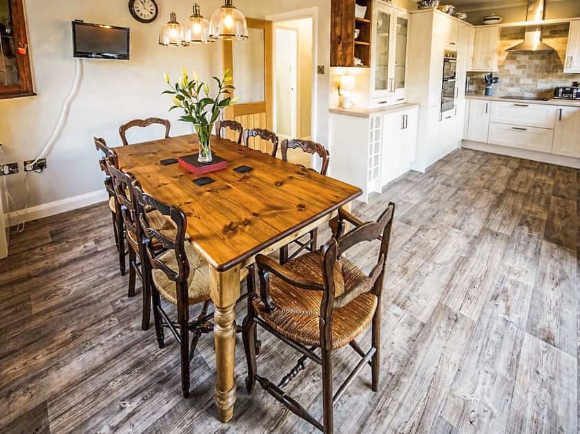 Kitchen | Godre’r Coed, Trevor